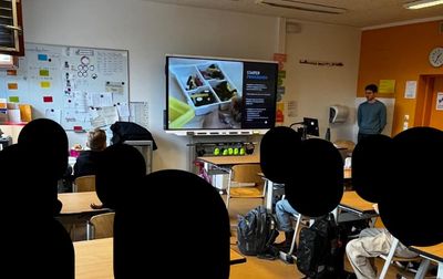 Presenting the WRO in a school